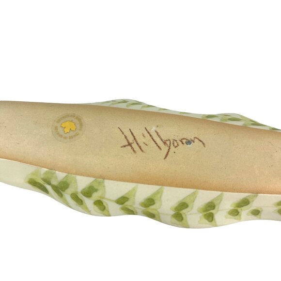 Hilborn Canadian Ceramic Leaf Dish - Handcrafted Art Pottery With Leaf Design - Picture 7 of 7